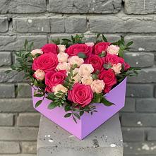 Цветочная композиция из Розы в коробке в Новопластуновской