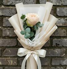 Букет цветов из:  Розы в Новопластуновской