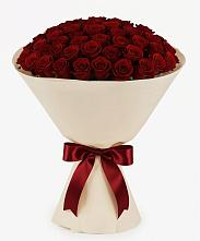 Букет 101 Бордовая роза Блэк Бакарра в Новопластуновской