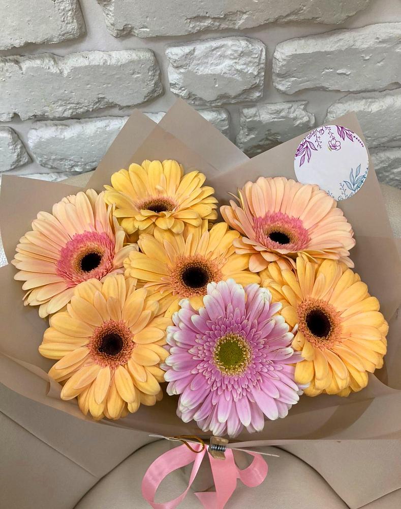 Букет цветов из: Герберы в Новопластуновской