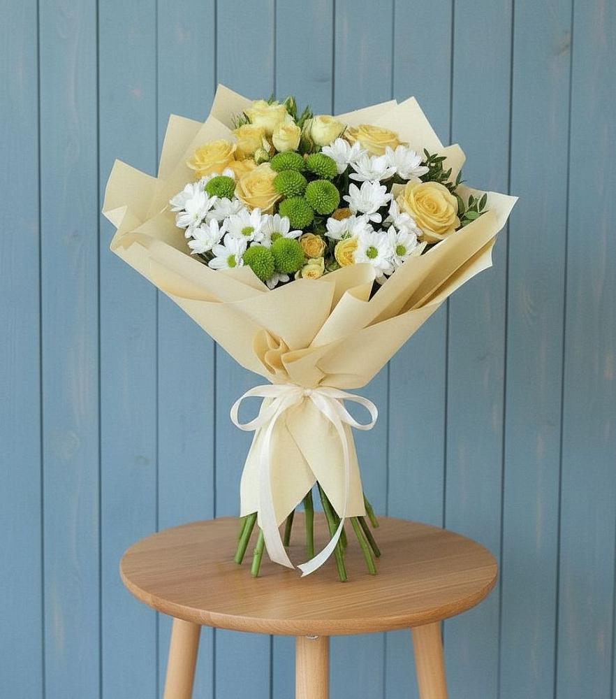 Букет цветов из: Хризантемы и Розы в Новопластуновской