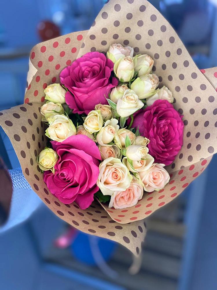 Букет цветов из: Розы в Новопластуновской