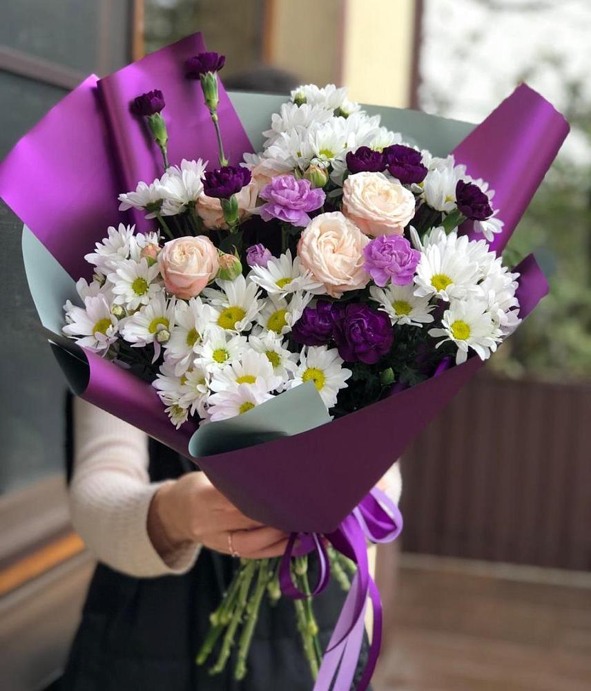 Букет цветов из: Хризантемы, Гвоздики и Розы в Новопластуновской