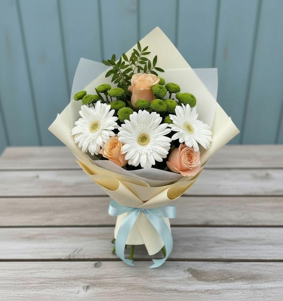 Букет цветов из: Герберы, Розы и Хризантемы в Новопластуновской