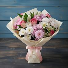 Букет цветов из:  Хризантемы, Альстромерии и Розы в Новопластуновской