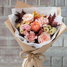 Букет цветов из:  Гвоздики, Хризантемы и Розы в Новопластуновской