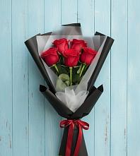 Букет цветов из:  Розы в Новопластуновской